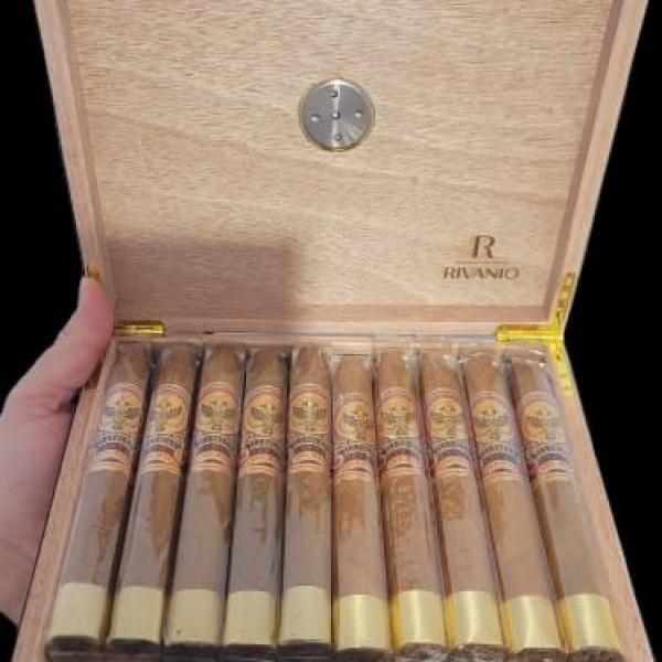 Torpedo Illyrian (52×6) with Humidor (20 Pack Bundle)
